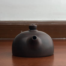 Load image into Gallery viewer, 120ml Banyue Nixing Teapot by Zhang Zhenhe