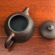 Load image into Gallery viewer, 120ml Banyue Nixing Teapot by Zhang Zhenhe