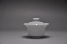 Load image into Gallery viewer, 166ml Light Cloud Jingdezhen White Porcelain Gaiwan