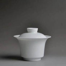 Load image into Gallery viewer, 188ml Tall Shuiping Tianbai Jingdezhen Porcelain Gaiwan