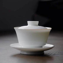 Load image into Gallery viewer, 180ml Big Horseshoe Tianbai with Brown Rim Jingdezhen Porcelain Gaiwan