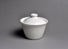 Load image into Gallery viewer, 200ml Ceramic XiaoBai晓白 Series Gaiwan by Taoshan Studio 桃山房
