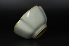 Load image into Gallery viewer, Pair of Matching 90ml Four Lobed Ruyao Sky Blue 天青 Tea Cups