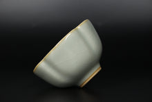 Load image into Gallery viewer, Pair of Matching 86ml Five Lobed Ruyao Sky Blue 天青 Tea Cups