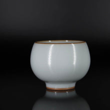 Load image into Gallery viewer, 40ml Small Ruyao Moon White, 小月白汝窑茶杯, Teacup