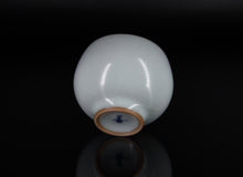 Load image into Gallery viewer, 40ml Small Ruyao Moon White, 小月白汝窑茶杯, Teacup