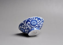 Load image into Gallery viewer, Qinghua Lotus Pattern Jingdezhen Porcelain Cup