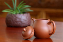 Load image into Gallery viewer, Zhuni 朱泥 Gaopan Yixing Teapot, 150ml