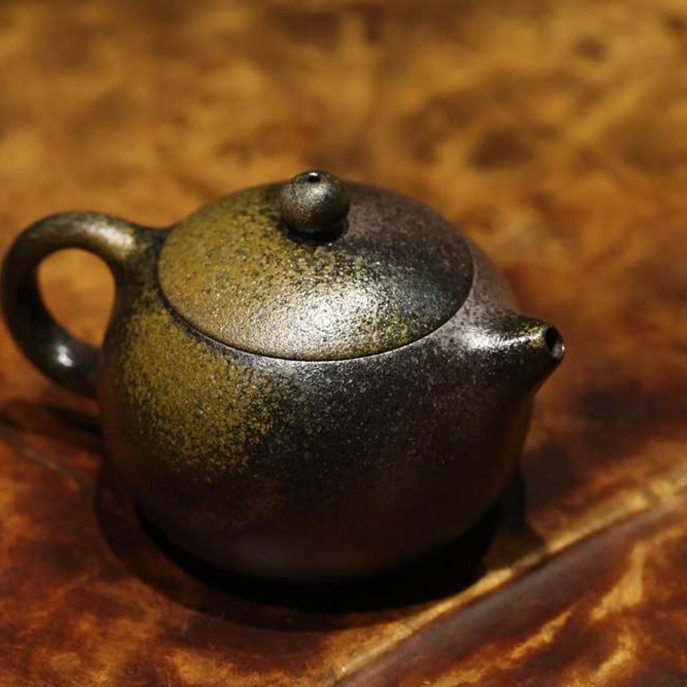 Xishi Wood Fired Yixing Teapot, Dicaoqing Clay, 170ml