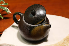 Load image into Gallery viewer, Xishi Wood Fired Yixing Teapot, Dicaoqing Clay, 170ml