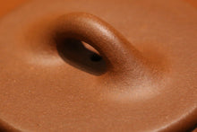 Load image into Gallery viewer, Hongni 红泥 Shipiao Yixing Teapot, 200ml