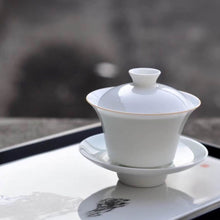 Load image into Gallery viewer, 90ml Little Horseshoe Tianbai Jingdezhen Porcelain Gaiwan with Brown Rim