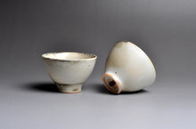Load image into Gallery viewer, 68ml Ceramic Ink Series zhikou shape cup by Taoshan Studio 桃山房