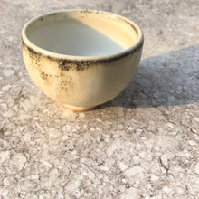 Load image into Gallery viewer, 98ml Ceramic Ink Series guangyuan shape cup by Taoshan Studio 桃山房