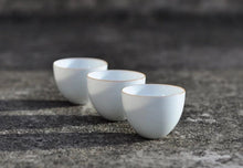 Load image into Gallery viewer, 36ml Tianbai Jingdezhen Porcelain Chicken Egg Cup
