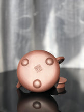 Load image into Gallery viewer, Dicaoqing 底槽青 Big Shipiao Yixing Teapot, 350ml