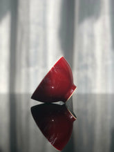 Load image into Gallery viewer, 116ml Fanggu Technique Jihong and Qinghua Porcelain Bird on Branch Cup