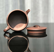 Load image into Gallery viewer, Dicaoqing 底槽青 Hanwa Yixing Teapot, 150ml