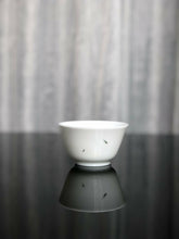 Load image into Gallery viewer, youzhongcai Pines Bamboo and Plum Blossoms Jingdezhen Porcelain 3 Teacup Set