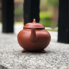 Load image into Gallery viewer, Zhuni Dahongpao 朱泥大红袍 Three Leg Shuiping Yixing Teapot, 130ml