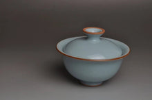Load image into Gallery viewer, Small Royal Jade Ruyao Gaiwan 汝窑御青小盖碗