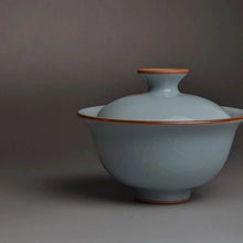 Load image into Gallery viewer, Small Royal Jade Ruyao Gaiwan 汝窑御青小盖碗