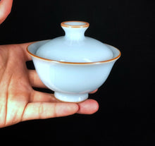 Load image into Gallery viewer, Small Royal Jade Ruyao Gaiwan 汝窑御青小盖碗