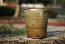 Load image into Gallery viewer, 210ml Ceramic Dark Fair Cup (Pitcher) by Taoshan Studio 桃山房