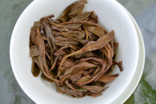 Load image into Gallery viewer, 2015 Spring Tianming Long Pa Village YOU LE MOUNTAIN Ancient Tree Raw Pu'er Tea Cake