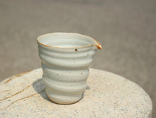 Load image into Gallery viewer, 200ml Ceramic Yuzu 雨足 Fair Cup (Pitcher) by Taoshan Studio 桃山房