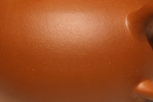 Load image into Gallery viewer, Zhuni 朱泥 Shuiping Yixing Teapot with Diancai Painting, 145ml