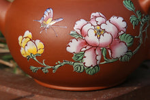 Load image into Gallery viewer, Zhuni 朱泥 Shuiping Yixing Teapot with Diancai Painting, 145ml