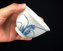 Load image into Gallery viewer, 130ml Youzhongcai Orchids Flower Goddess Cup