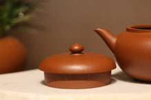 Load image into Gallery viewer, Zhuni Yigong Yixing Teapot, 115ml