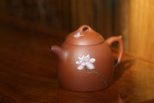 Load image into Gallery viewer, Zhuni Qinquan Yixing Teapot with Diancai Flower and butterfly, 点彩朱泥秦权壶, 160ml