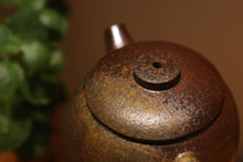 Load image into Gallery viewer, Wood Fired Qinghuini 青灰泥 Julunzhu Yixing Teapot, 130ml