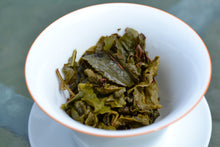 Load image into Gallery viewer, Dong Ding Oolong Tea, 冻顶乌龙茶, Spring 2021