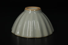 Load image into Gallery viewer, 76ml Scalloped Ruyao Sky Blue 天青 Tea Cup