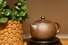 Load image into Gallery viewer, Silver Rim Wood Fired Huangjin Duan Yixing Teapot 包银柴烧宜兴紫砂壶 270ml