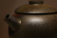 Load image into Gallery viewer, Wood Fired Qinghuini 青灰泥 Julunzhu Yixing Teapot, 130ml