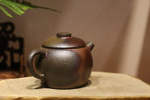 Load image into Gallery viewer, Wood Fired Qinghuini 青灰泥 Julunzhu Yixing Teapot, 130ml