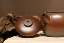 Load image into Gallery viewer, Wood Fired Qinghuini 青灰泥 Julunzhu Yixing Teapot, 130ml