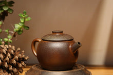 Load image into Gallery viewer, Wood Fired Qinghuini 青灰泥 Julunzhu Yixing Teapot, 130ml