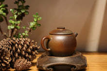 Load image into Gallery viewer, Wood Fired Qinghuini 青灰泥 Julunzhu Yixing Teapot, 130ml
