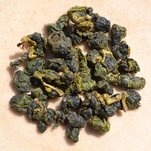 Load image into Gallery viewer, Lishan High Mountain Oolong Tea, 梨山高山茶, Spring 2021