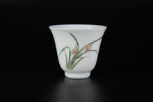 Load image into Gallery viewer, Youzhongcai Plum Blossoms, Orchids, Bamboo and Chrysanthemums Jingdezhen Porcelain Teacup set of 4