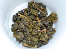 Load image into Gallery viewer, Alishan Roasted High Mountain Oolong Tea 阿里山焙香茶 (高山茶原料) 2025
