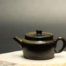 Load image into Gallery viewer, Wood Fired Dicaoqing 底槽青 Sangbian Yixing Teapot, 140ml