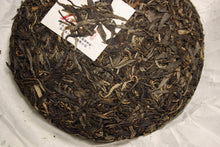 Load image into Gallery viewer, Spring 2014 Tianming BING DAO Ancient Tree Raw Pu&#39;er Tea Cake
