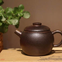Load image into Gallery viewer, Wood Fired Julunzhu 巨轮珠 Yixing Teapot, Dicaoqing clay, 130ml